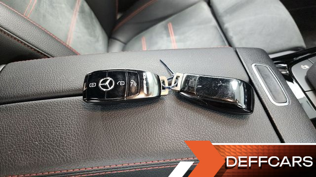 Mercedes A-CLASS AMG A35 4MATIC Sedan купить на сайте DeffCars