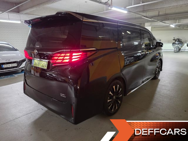 Toyota ALPHARD 2.5 HEV Executive AWD купить на сайте DeffCars