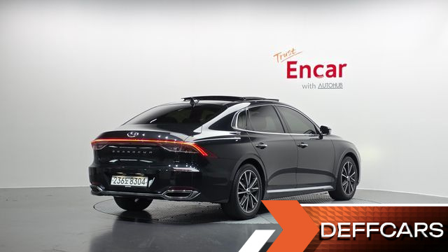 Hyundai GRANDEUR 2.5 Premium Choice купить на сайте DeffCars
