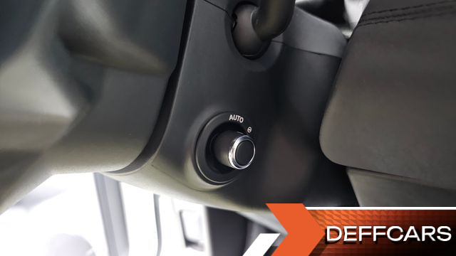 Land Rover RANGE ROVER EVOQUE P250 SE купить на сайте DeffCars