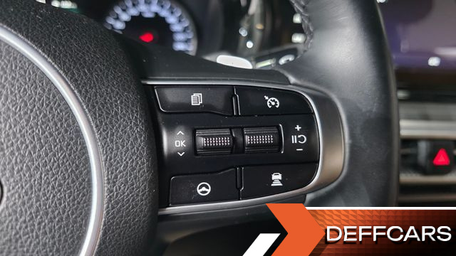 Kia K5 2.0 Prestige купить на сайте DeffCars