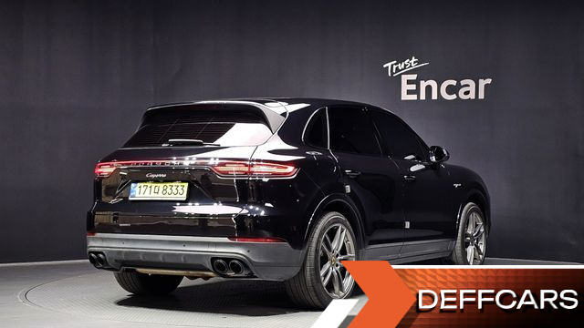 Porsche CAYENNE 3.0 E-Hybrid купить на сайте DeffCars