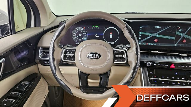 Kia CARNIVAL Gasoline 9-Seater Hi-Limousine Signature купить на сайте DeffCars