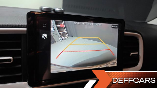 Hyundai VENUE 1.6 Flux купить на сайте DeffCars