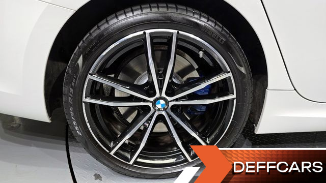 BMW 3-SERIES 330e M Sport купить на сайте DeffCars