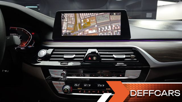 BMW 5-SERIES 520i M Sport купить на сайте DeffCars