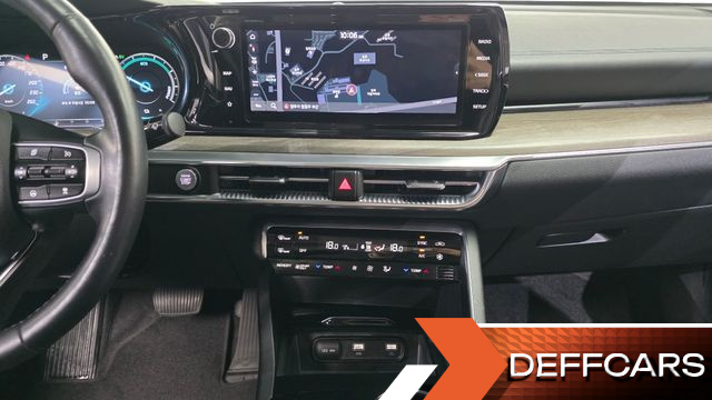 Kia K5 Signature купить на сайте DeffCars