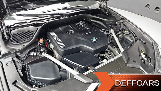 BMW 5-SERIES 530i xDrive M Sport Package Plus купить на сайте DeffCars
