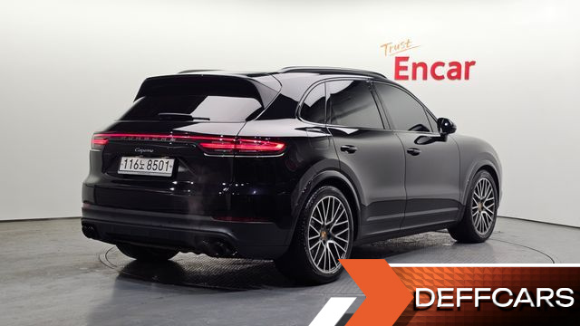 Porsche CAYENNE 3.0 купить на сайте DeffCars