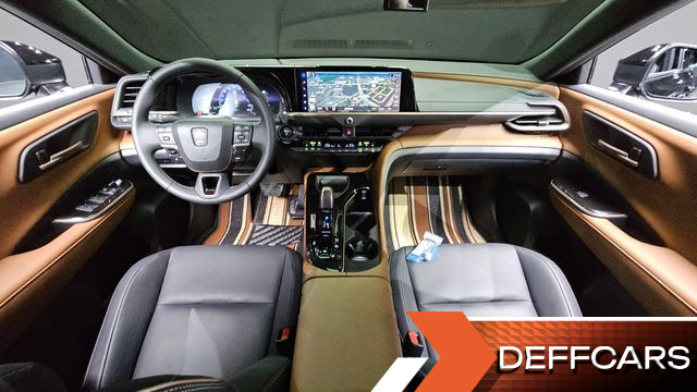 Toyota CROWN 2.5 4WD Hybrid купить на сайте DeffCars