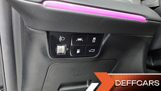 Hyundai GRANDEUR 2.5 Le Blanc купить на сайте DeffCars