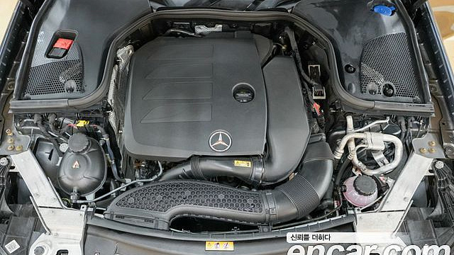 Mercedes E-CLASS E350 4MATIC AMG Line купить на сайте DeffCars