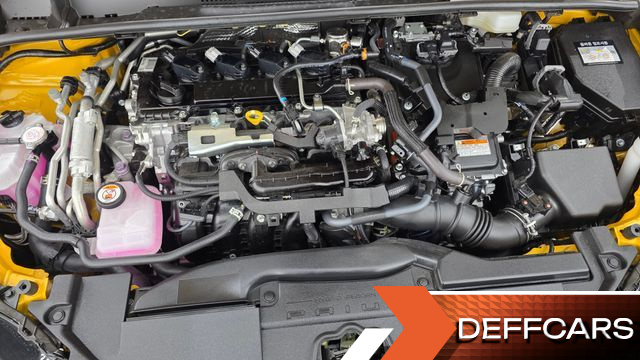 Toyota PRIUS 2.0 PHEV XSE купить на сайте DeffCars