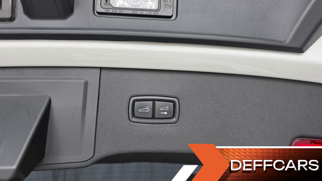 Porsche CAYENNE 3.0 купить на сайте DeffCars