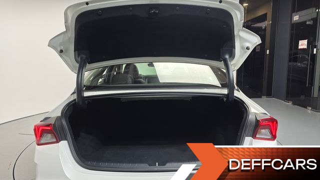 Kia K5 2.0 Prestige купить на сайте DeffCars