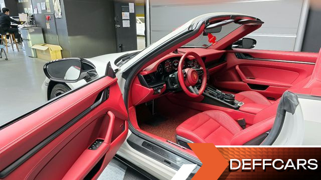 Porsche 911 Carrera 4 GTS Cabriolet купить на сайте DeffCars