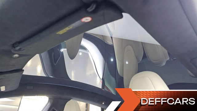 Tesla MODEL S Plaid купить на сайте DeffCars