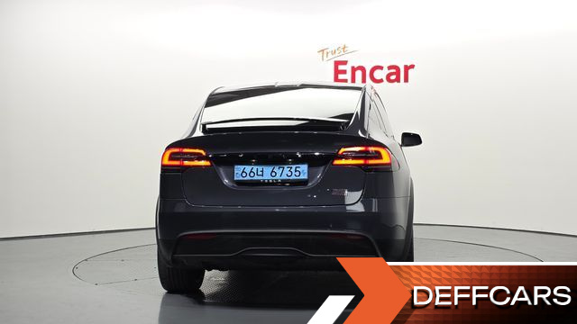 Tesla MODEL X Plaid купить на сайте DeffCars