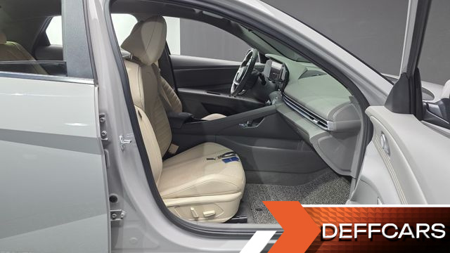 Hyundai AVANTE 1.6 Inspiration купить на сайте DeffCars