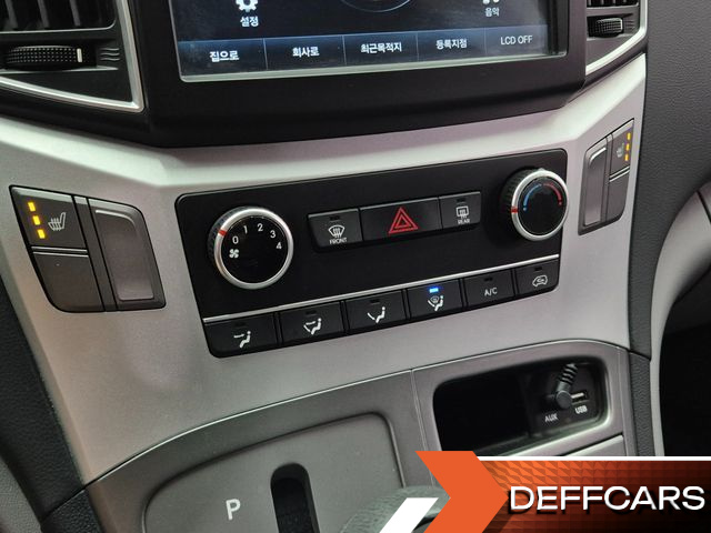 Hyundai STAREX 3-Seater VAN Modern купить на сайте DeffCars