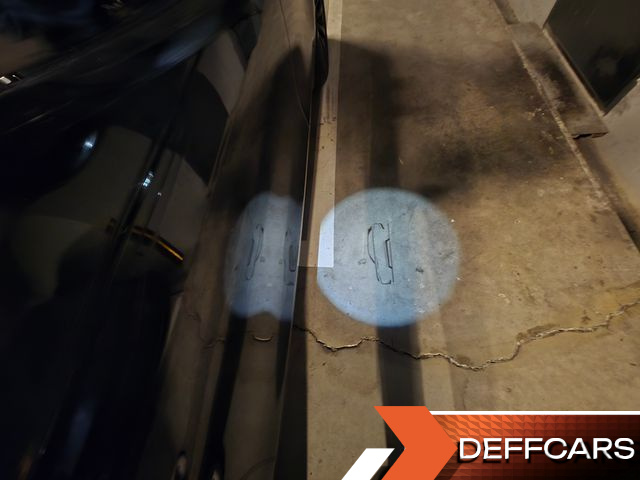 Land Rover RANGE ROVER VELAR 3.0 P380 R-Dynamic SE купить на сайте DeffCars