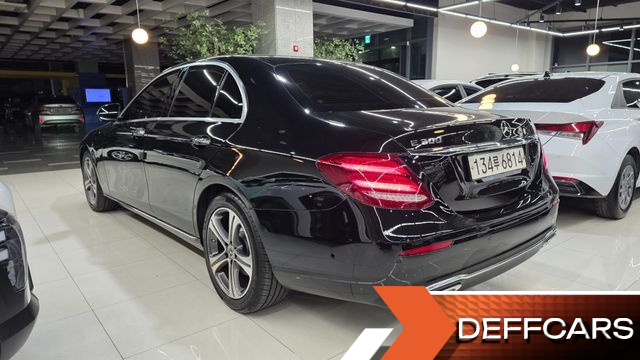 Mercedes E-CLASS E300 Avantgarde купить на сайте DeffCars