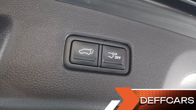 Kia CARNIVAL 9-Seater Noblesse купить на сайте DeffCars