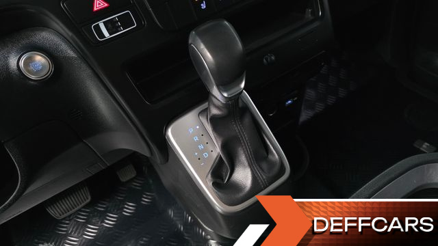 Hyundai STARIA Cargo 5-Seater Modern купить на сайте DeffCars