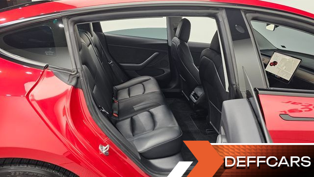 Tesla MODEL 3 Long Range AWD купить на сайте DeffCars