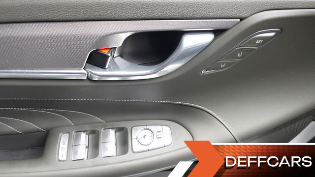 Hyundai GRANDEUR 2.5 Calligraphy купить на сайте DeffCars