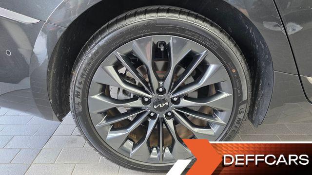 Kia K8 2.5 Gasoline 2WD Signature Special купить на сайте DeffCars