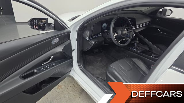 Hyundai AVANTE 1.6 Inspiration купить на сайте DeffCars