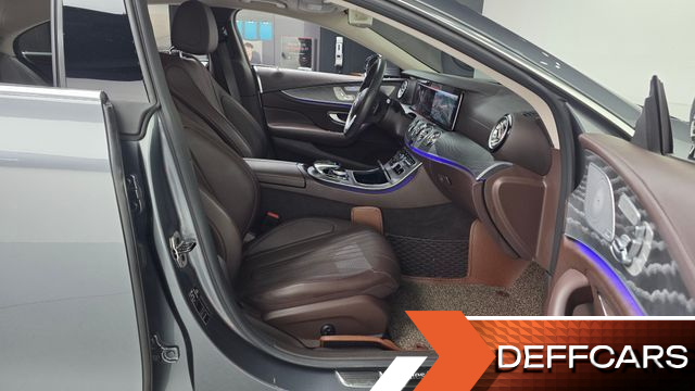 Mercedes CLS-CLASS CLS450 4MATIC AMG Line купить на сайте DeffCars