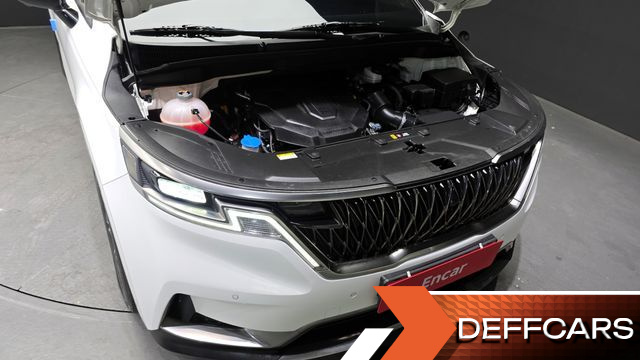 Kia CARNIVAL 9-Seater Noblesse купить на сайте DeffCars