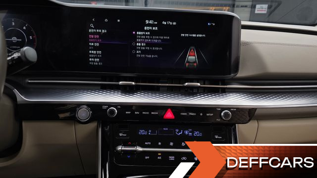 Kia CARNIVAL 9-Seater Hi-Limousine Signature купить на сайте DeffCars
