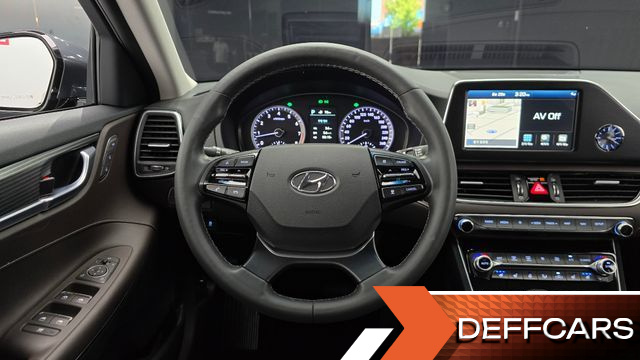 Hyundai GRANDEUR 3.0 Exclusive Special купить на сайте DeffCars