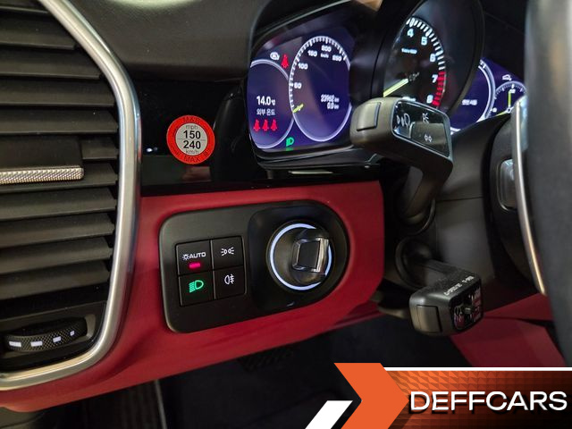 Porsche CAYENNE 3.0 E-Hybrid купить на сайте DeffCars