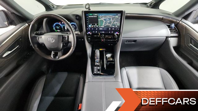 Toyota ALPHARD 2.5 HEV Executive AWD купить на сайте DeffCars