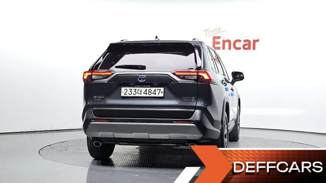 Toyota RAV4 2,5 4WD Hybrid LTD купить на сайте DeffCars