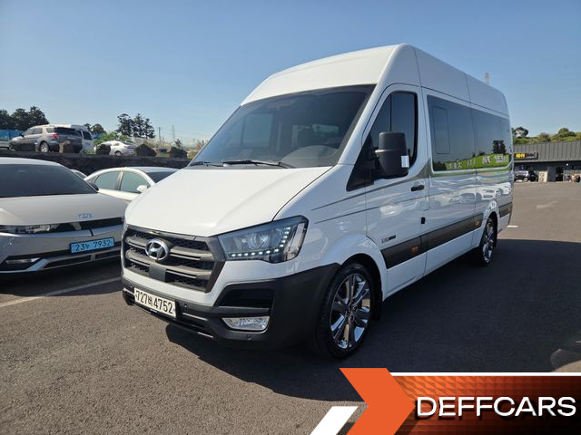 Hyundai SOLATI 15-seater Luxury купить на сайте DeffCars