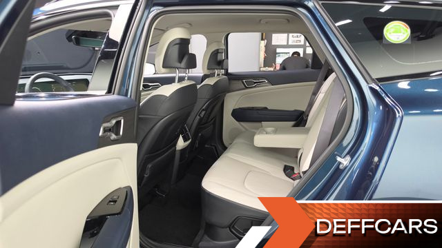 Kia SPORTAGE Signature Gravity 4WD купить на сайте DeffCars