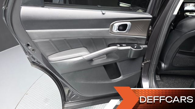 Kia SORENTO Gasoline 2.5T 2WD Noblesse купить на сайте DeffCars