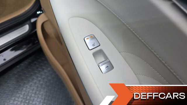 Hyundai GRANDEUR 3.3 Calligraphy купить на сайте DeffCars