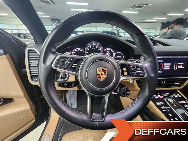 Porsche CAYENNE 3.0 E-Hybrid купить на сайте DeffCars