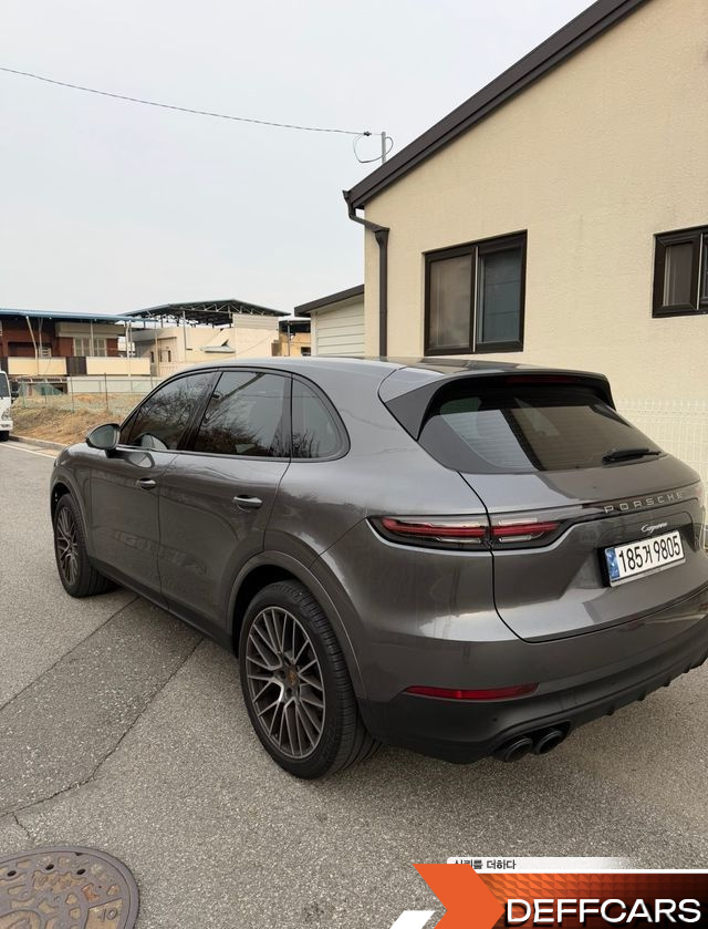 Porsche CAYENNE 3.0 купить на сайте DeffCars