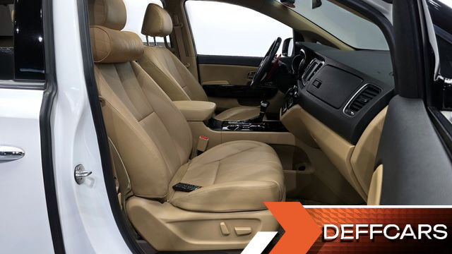 Kia CARNIVAL 9-Seater Noblesse Special купить на сайте DeffCars
