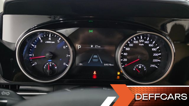 Kia CARNIVAL Gasoline 9-Seater Prestige купить на сайте DeffCars