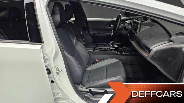 Toyota PRIUS 2.0 XLE купить на сайте DeffCars