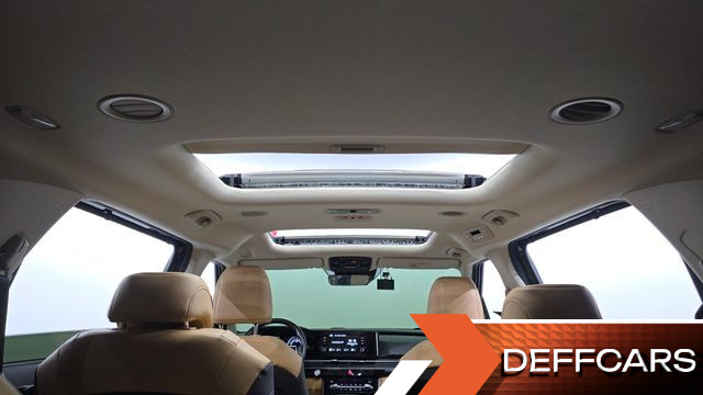 Kia CARNIVAL Diesel 9-Seater Noblesse купить на сайте DeffCars