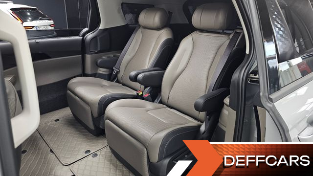 Kia CARNIVAL 7-Seater Gravity купить на сайте DeffCars